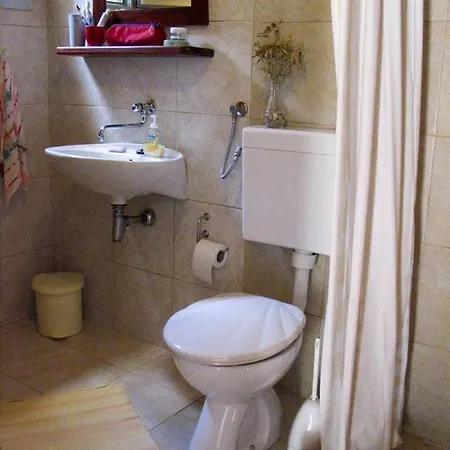 Дом отдыха Secluded Fisherman's Cove Bratinja Luka, Korcula - 11653